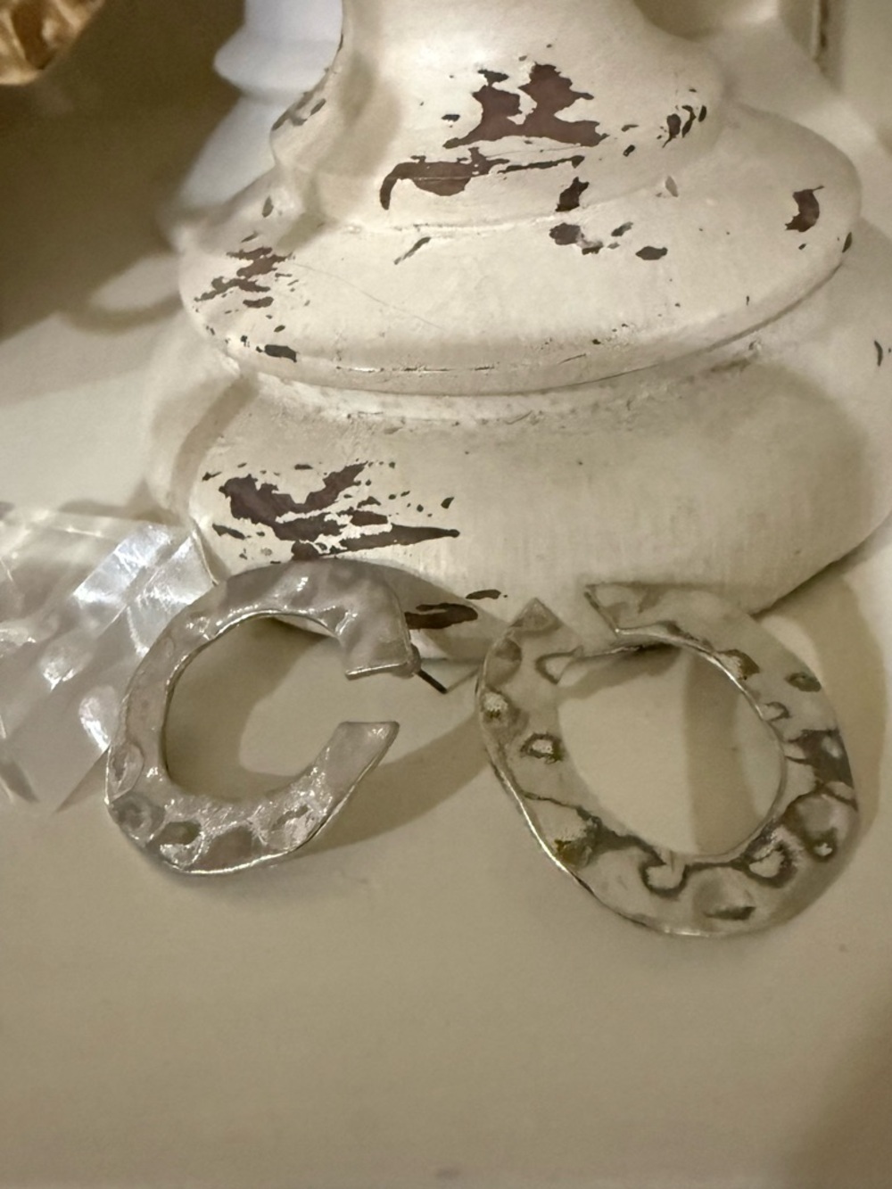 Set of 2 Hammered Open Circle/Hoop Earrings Silver and Gold Tone - Picture 3 of 9